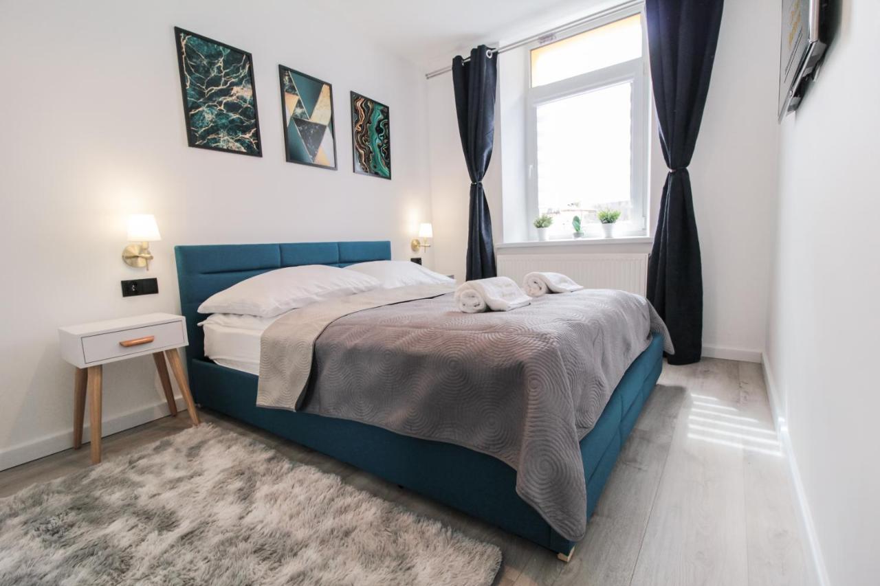 Zloty Jelen Apartment *
